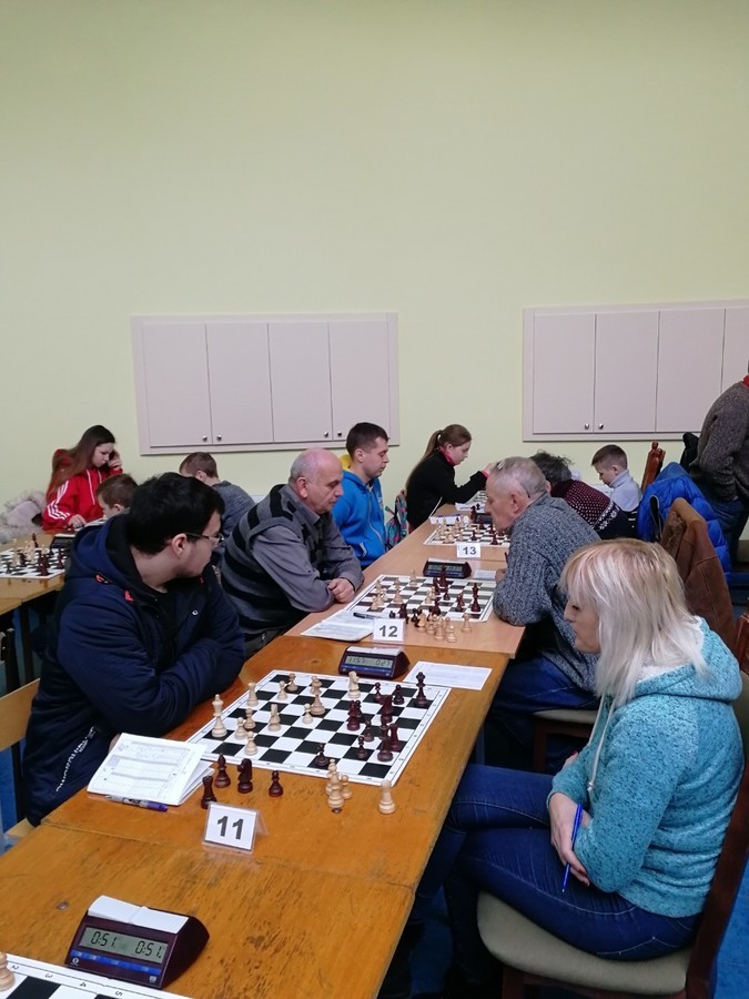 У шаховому чемпіонаті Вінниці учні перемогли тренерів