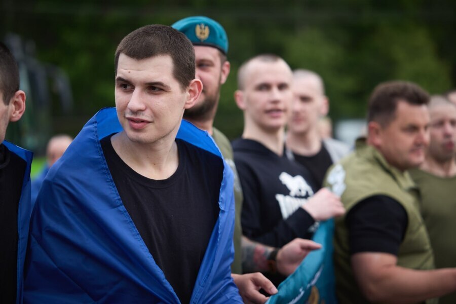 Повернення з полону