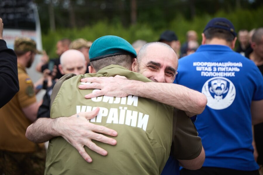 Повернення з полону