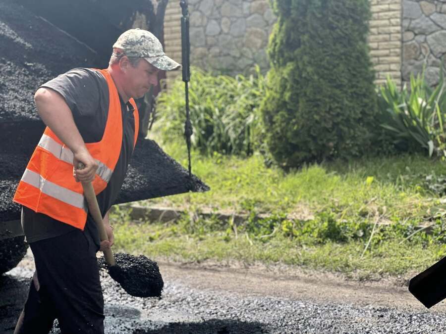 Ремонт доріг у громадах