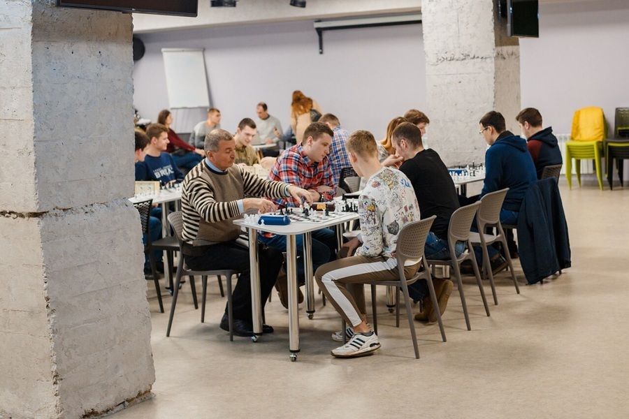 В "Квадраті" провели молодіжний шаховий турнір
