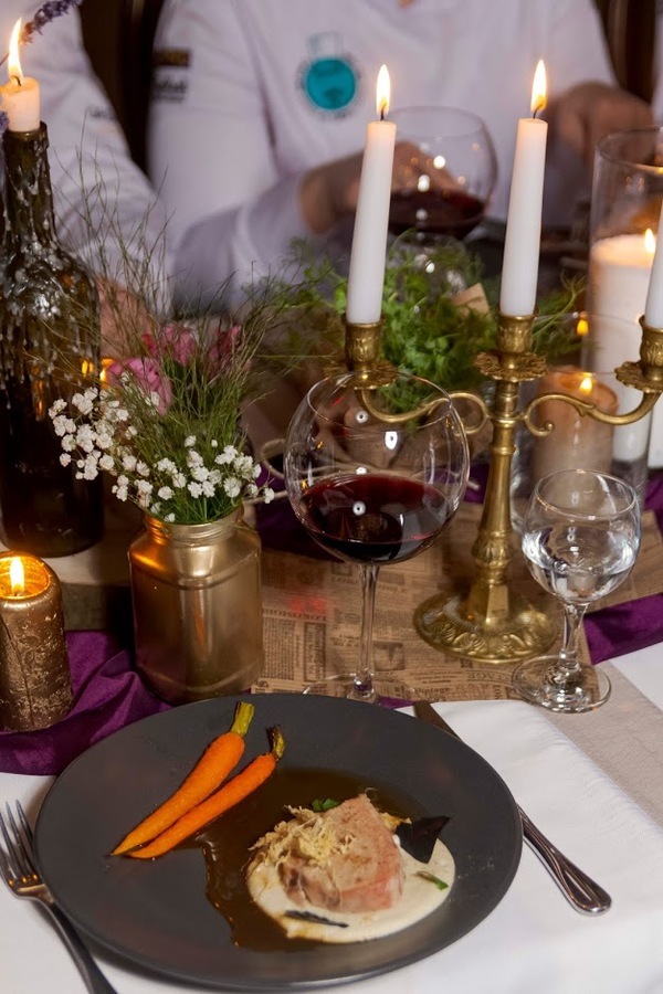  Другий сезон кулінарного проекту: епоха Відродження на вечері в ресторані «Ренесанс»