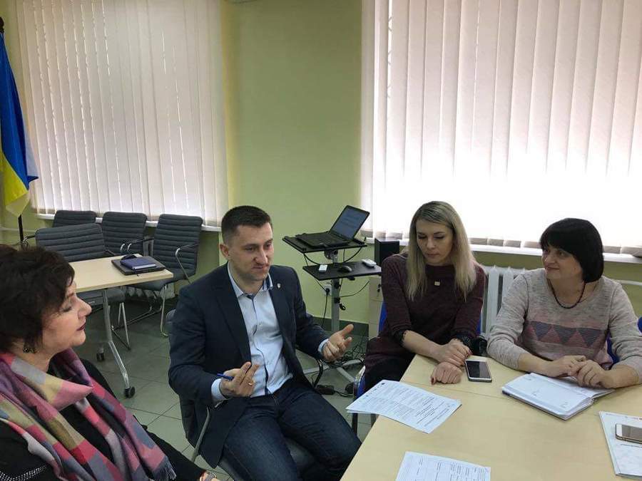Майданчик  для комунікацій  лідерів-освітян  області  створили на базі Вінницького Центру розвитку місцевого самоврядування