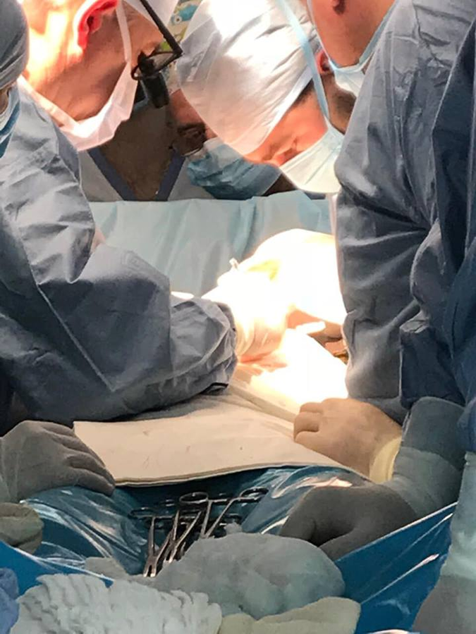 У новому хірургічному корпусі вінницької «Пироговки» провели першу операцію на серці