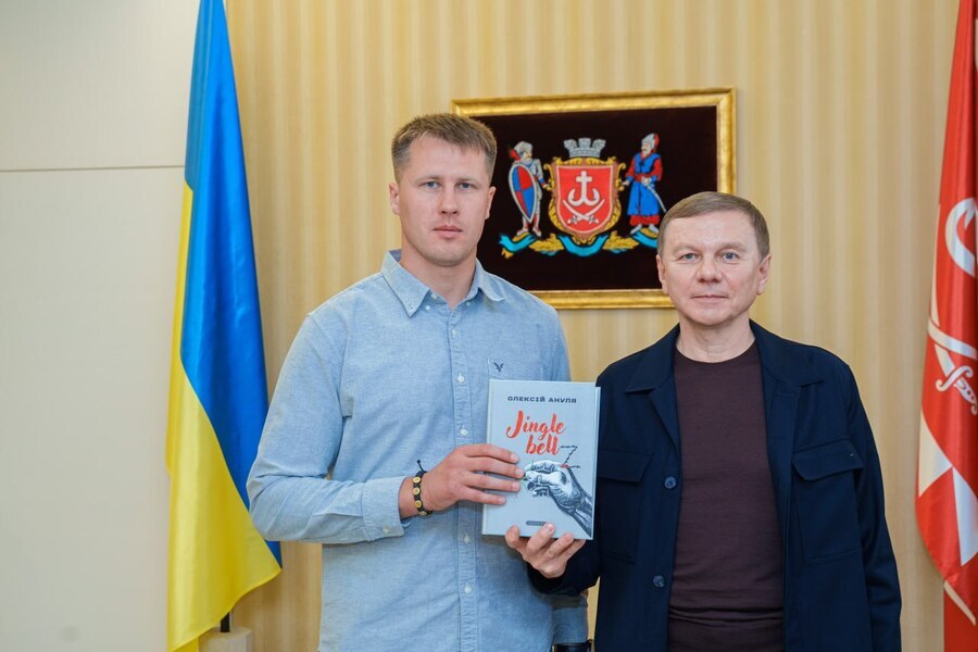 У Вінниці презентували книгу Олексія Анулі про досвід російського полону