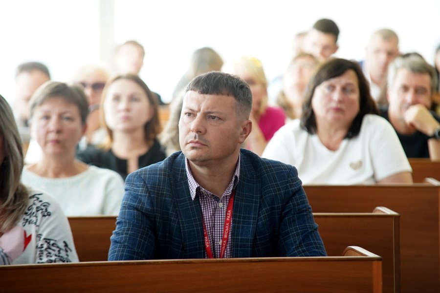 Контейнери для вживаного одягу можуть з'явитись у Вінниці: де їх можуть розмістити