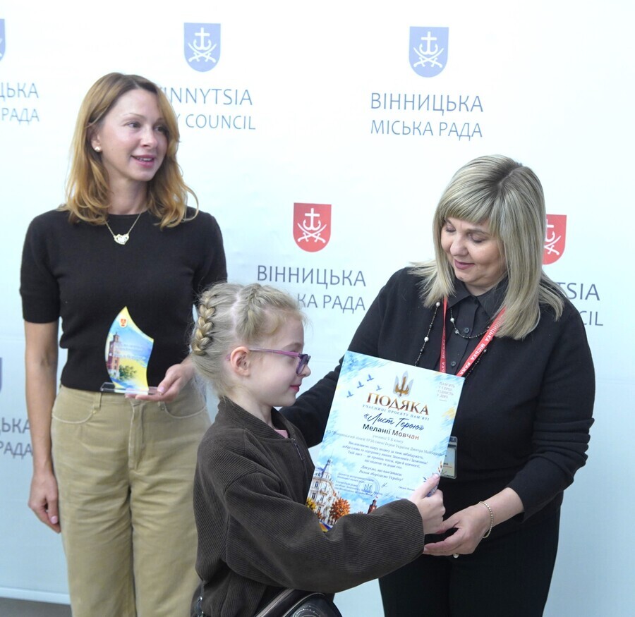 У Вінниці 265 школярів написали листи полеглим Захисникам
