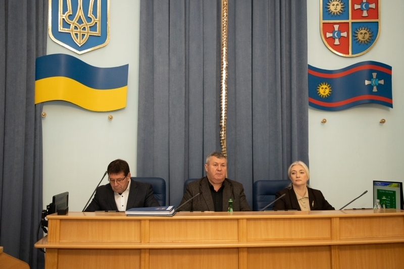 Інформаційний центр, наглядові ради та автомобілі для громад: підсумки сесії Вінницької облради