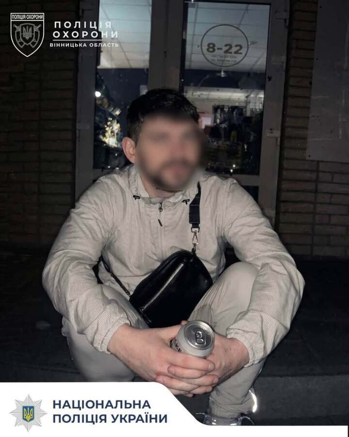 У Жмеринці вночі розбили вікно й двері магазину: поліція затримала підозрюваного