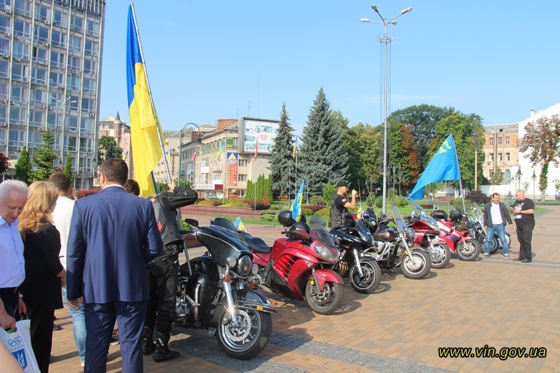 До Вінниці завітали учасники  мотопробігу за єдність України