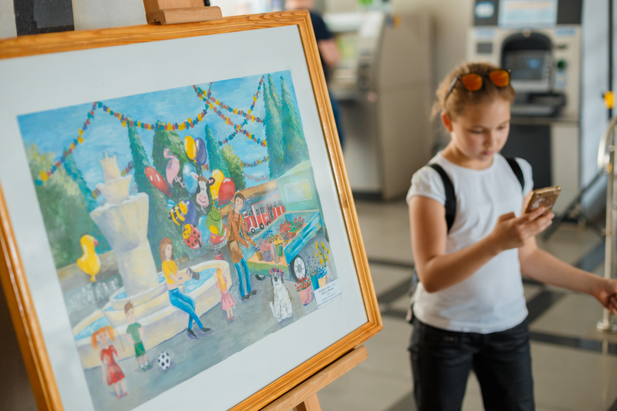 У Вінниці нагородили учасників та переможців конкурсу дитячого малюнку «Малюємо європейську Вінницю» 