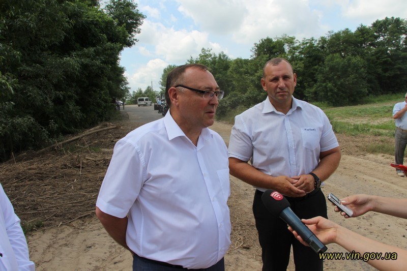У населених пунктах Вінниччини, які постраждали від стихії, тривають аварійно-відновлювальні роботи