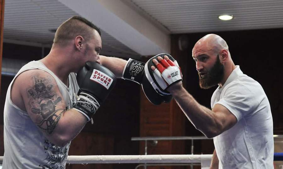 Відомий вінницький фотограф Костянтин Ревуцький запрошує вінничан на боксерський ринг
