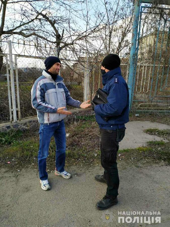 Вінницькі правоохоронці перевіряють осіб, які зобов'язались дотримуватися самоізоляції