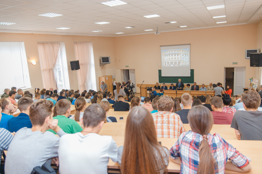 Історики, які 25 років тому відновили герб Вінниці, отримали відзнаки міського голови