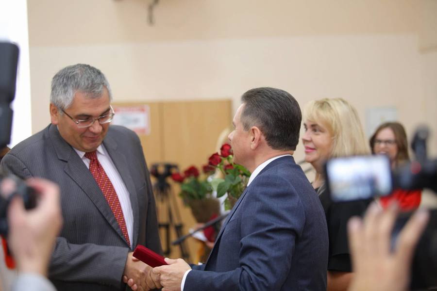 Історики, які 25 років тому відновили герб Вінниці, отримали відзнаки міського голови