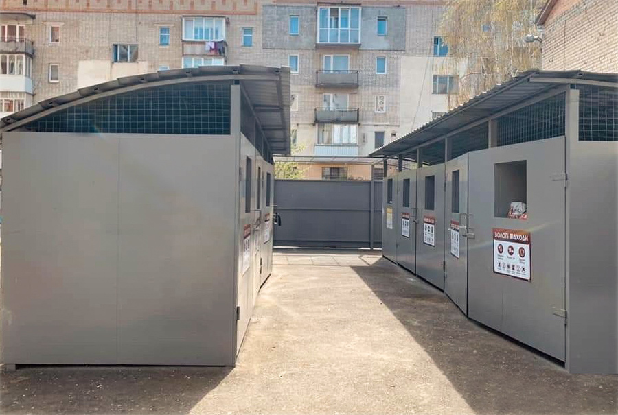 У Вінниці облаштовують контейнерні майданчики закритого типу