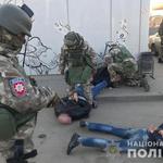 У Гайсині озброєні злочинці з підробленим посвідченням працівників Генпрокуратури вимагали кошти з підприємця