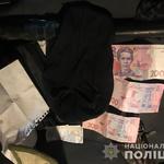 У Гайсині озброєні злочинці з підробленим посвідченням працівників Генпрокуратури вимагали кошти з підприємця