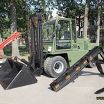 Військова частина, яка обслуговує Калинівський арсенал, отримала нову спецтехніку