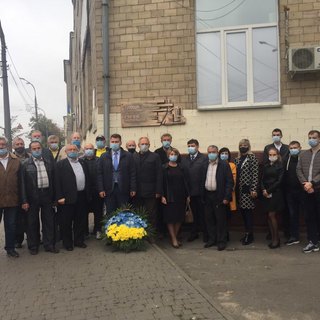 У Вінниці відкрили меморіальну дошку Героям Чорнобиля