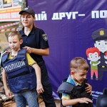 У Вінниці відбулось масштабне свято для дітей Шалені перегони на самокатах та велосипедах