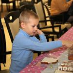 У Вінниці поліцейські разом з дітьми провели соціальну акцію проти насильства